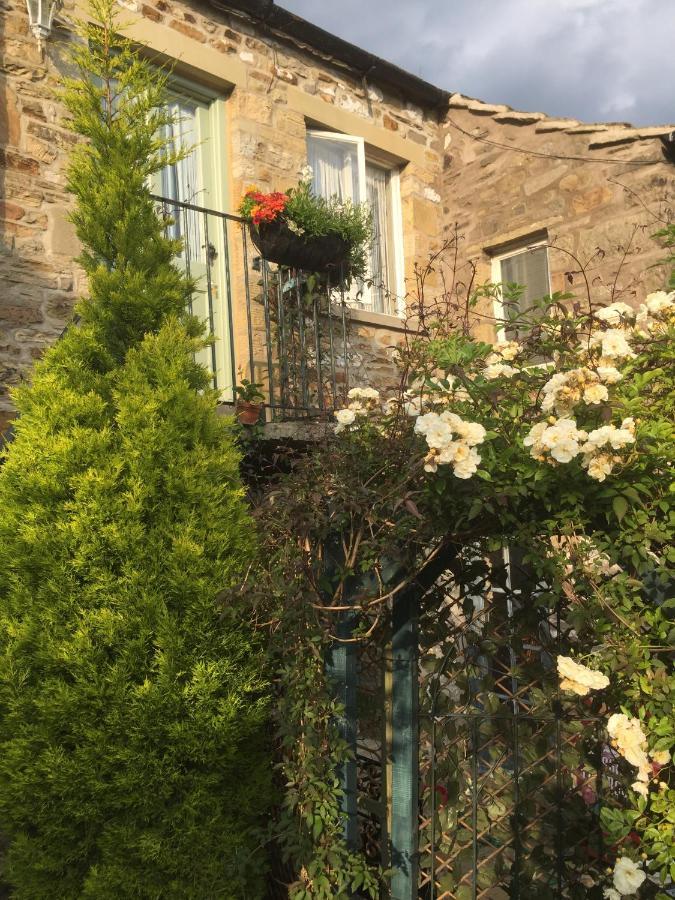 The Pinfold Hotel Skipton Exterior photo